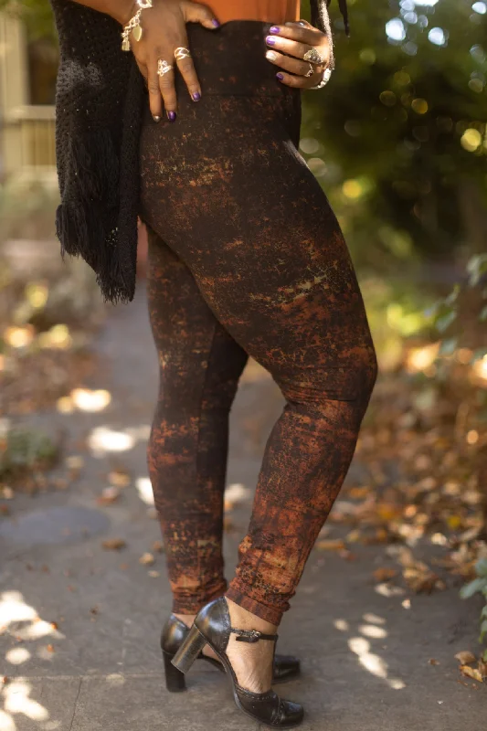 Plus Size High Waisted Lava Print Leggings