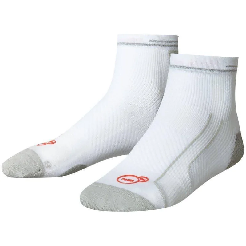 Puma Performance + R Medium Quarter Running Socks - White