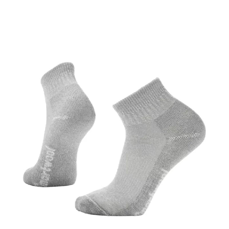 Smartwool Men's Hike Classic Edition Light Cushion Ankle Socks in Light Grey