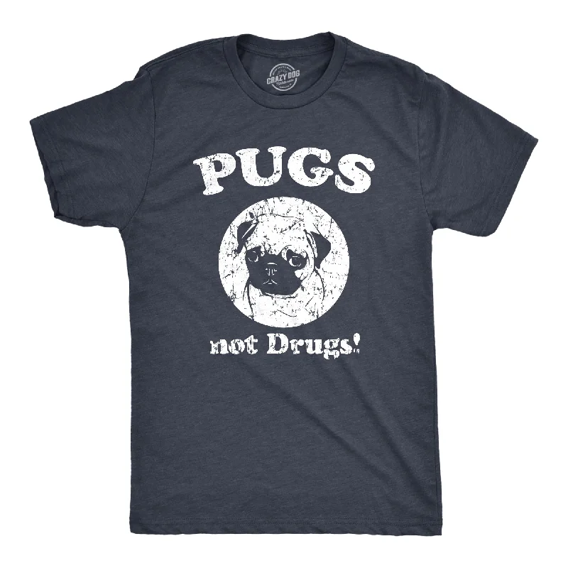 Pugs Not Drugs Men's T Shirt