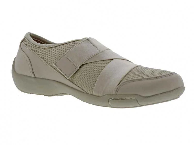 Ros Hommerson Cherry - Women's Casual Shoe Bone Mesh (30)