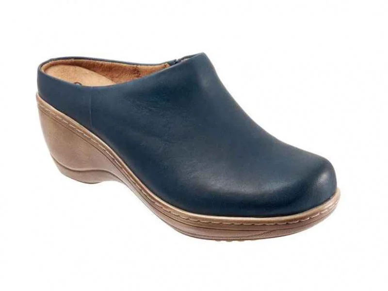 Softwalk Madison - Women's Clog Navy (400)