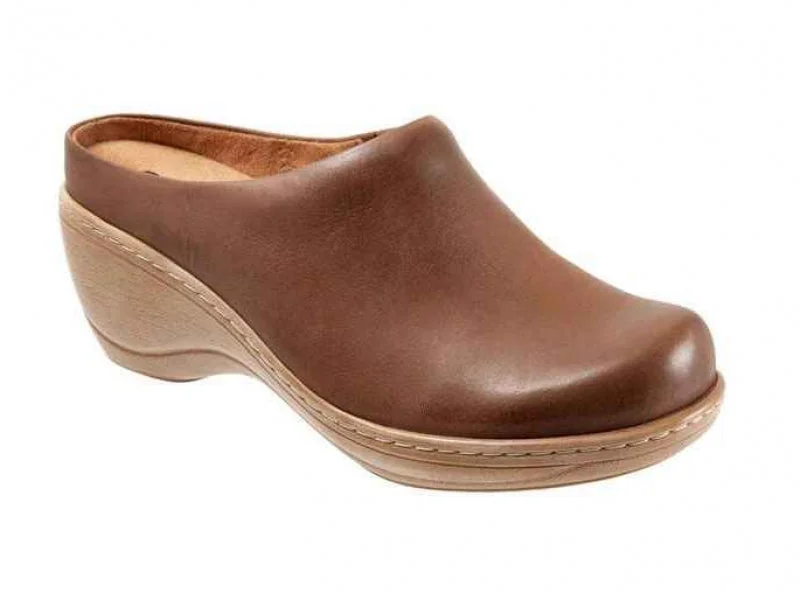 Softwalk Madison - Women's Clog Saddle (271)