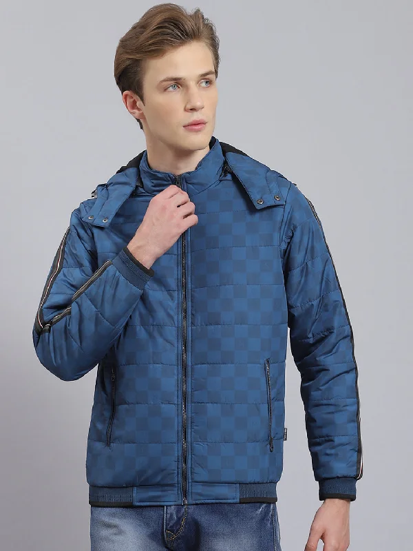 Men Blue Solid Hooded Full Sleeve Jacket