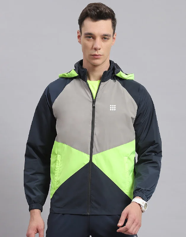 Men Navy Blue Solid Hooded Full Sleeve Jacket